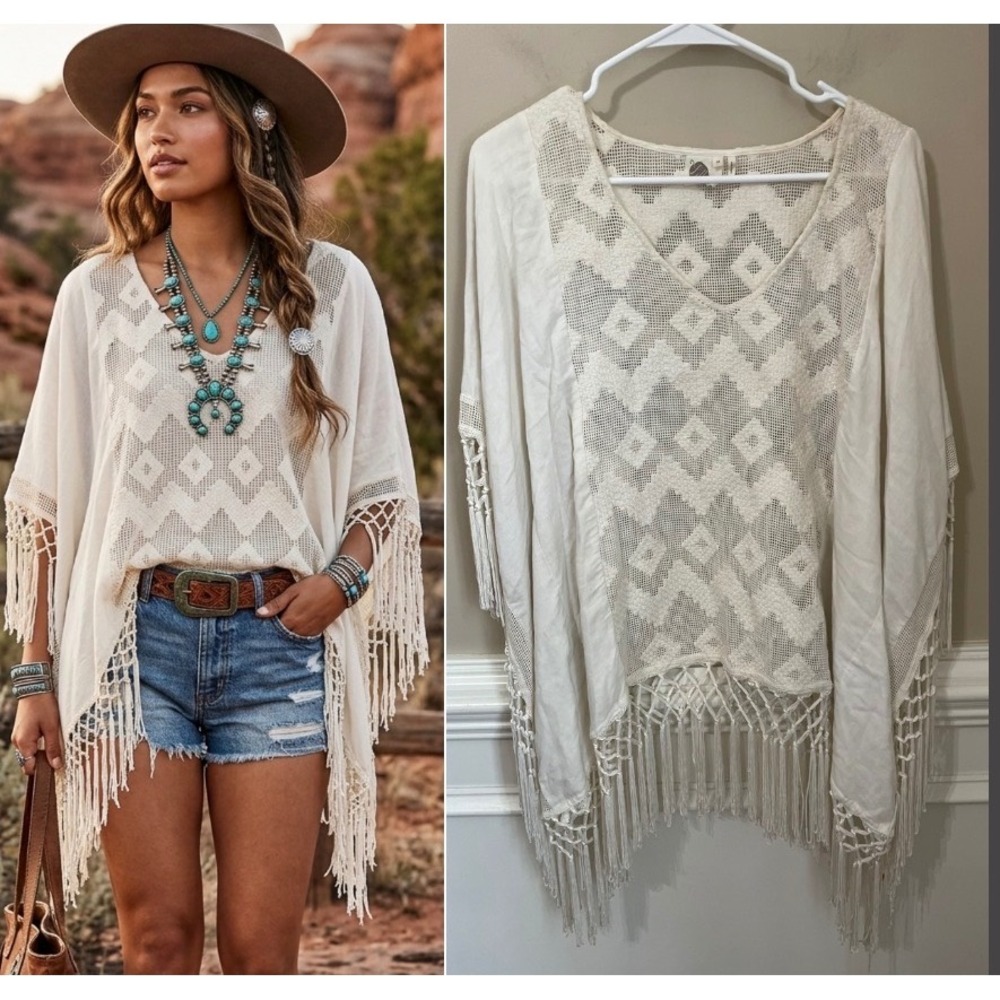 Lilka Anthropologie Cream Crochet Fringe Poncho Top XS Oversize Boho Western